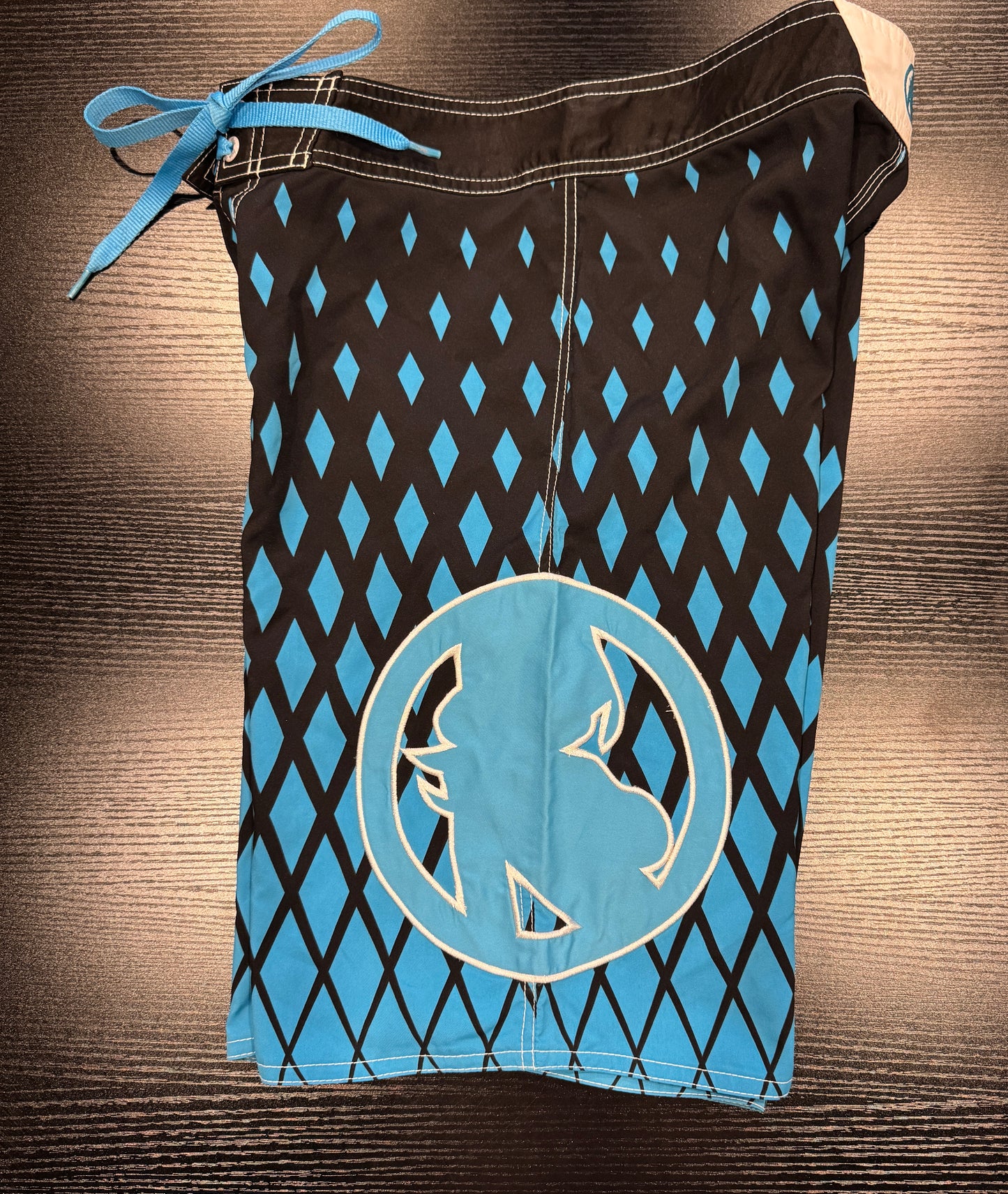 Board-shorts - BLUE DIAMOND (Size 34)