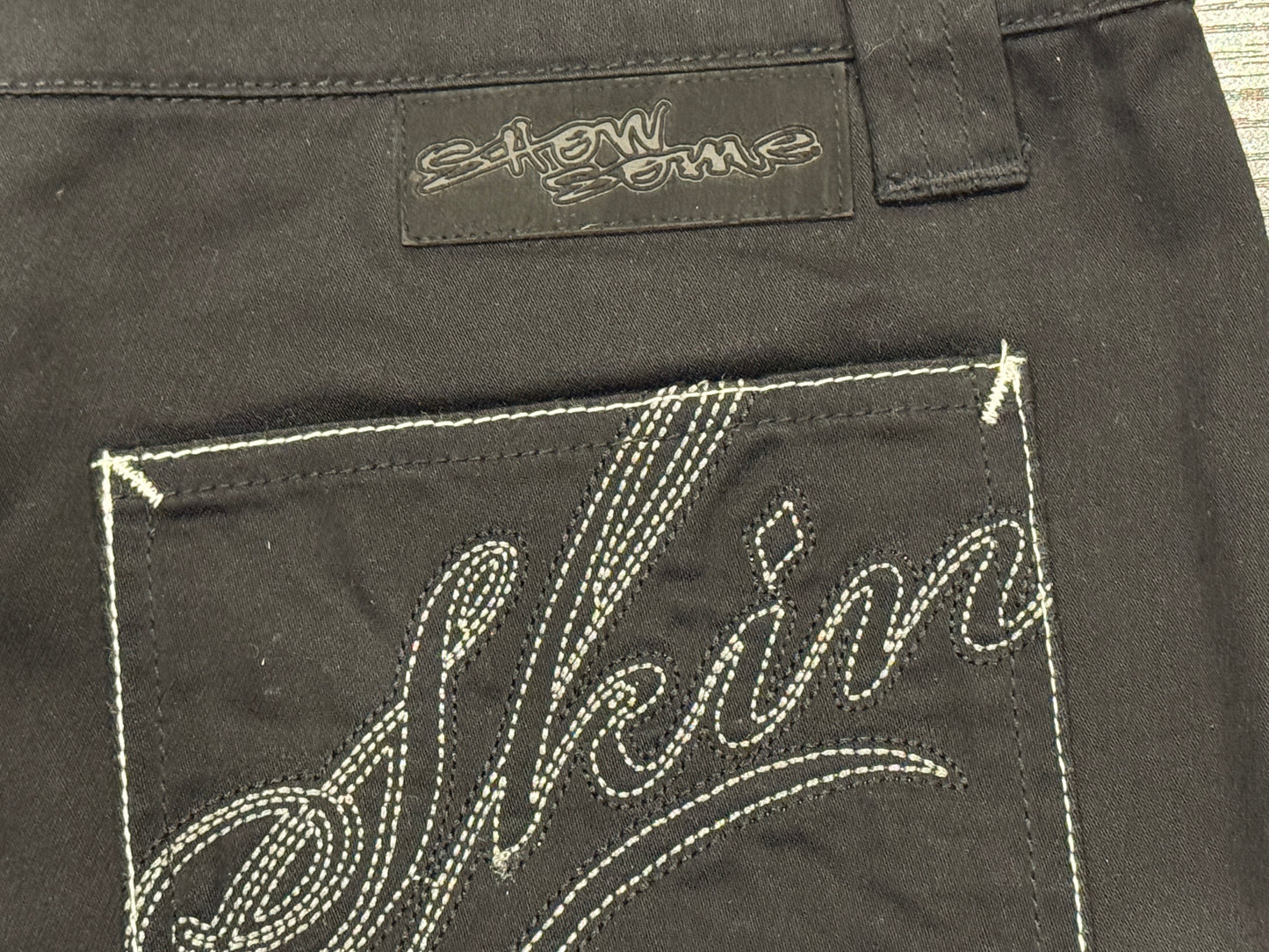 Womens Shorts (Low Rise) - B & W (Size XS or 27)