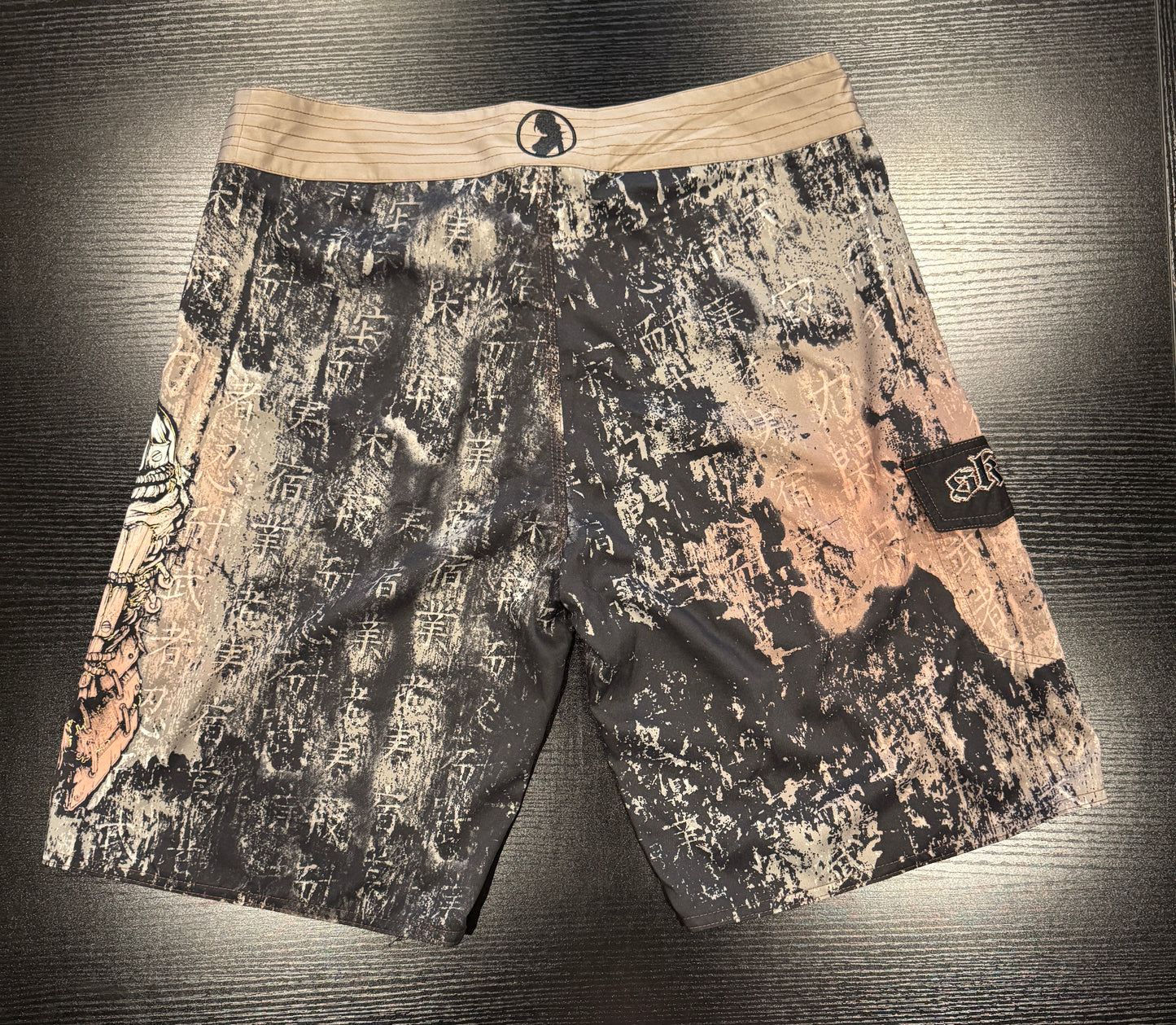 Board-shorts - WARRIOR (Size 36)