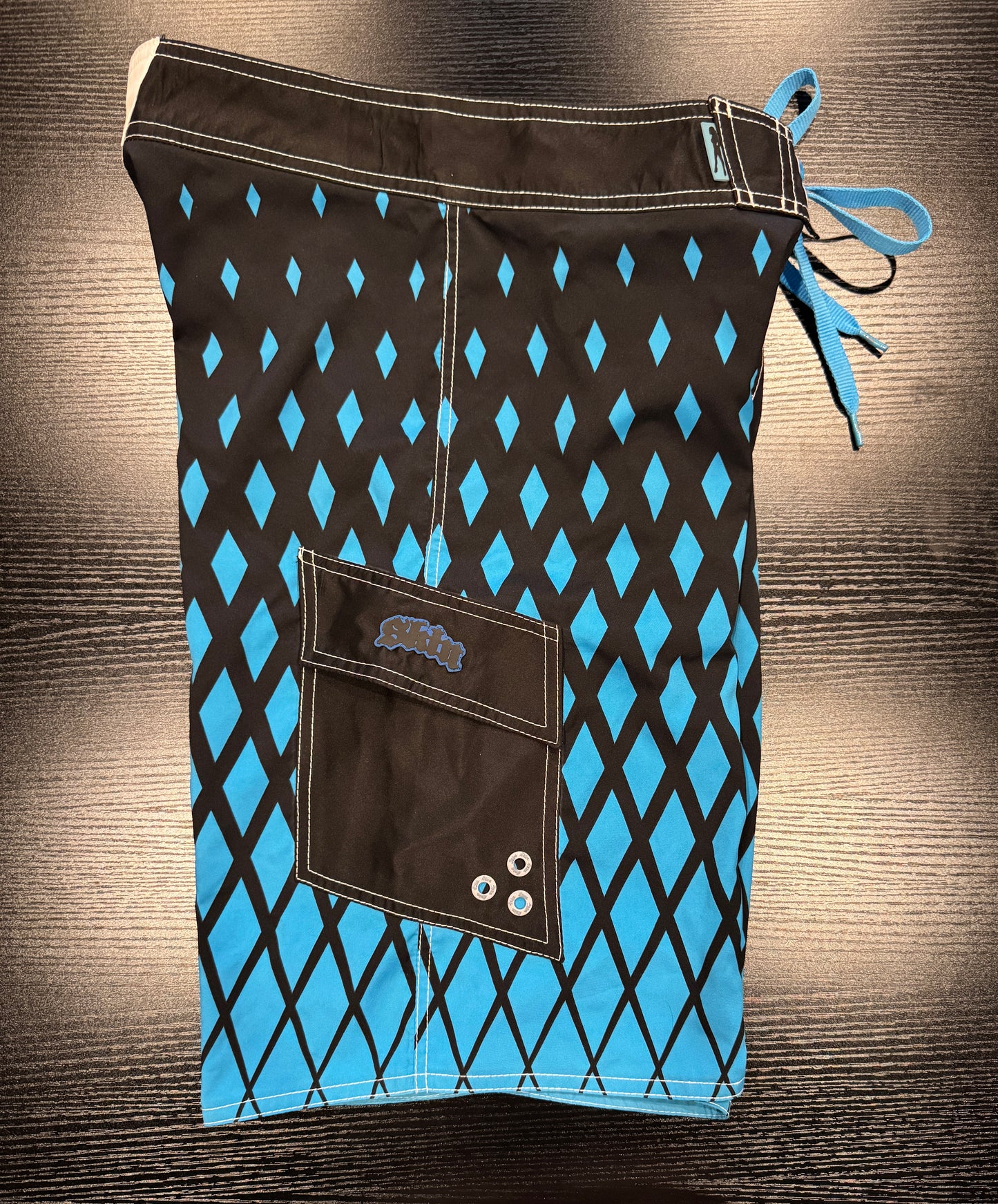 Board-shorts - BLUE DIAMOND (Size 34)