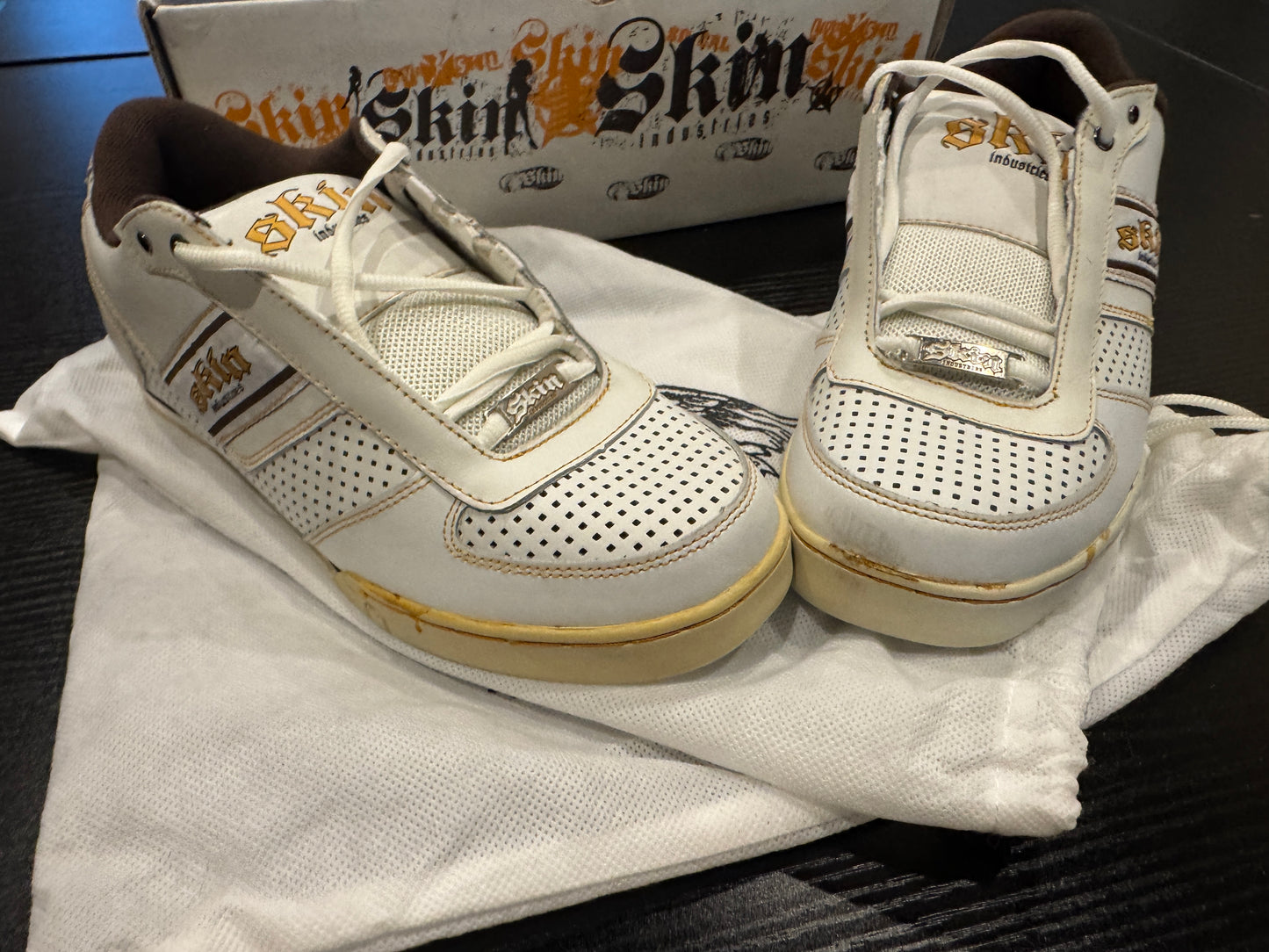 Shoes - KICKS (White)