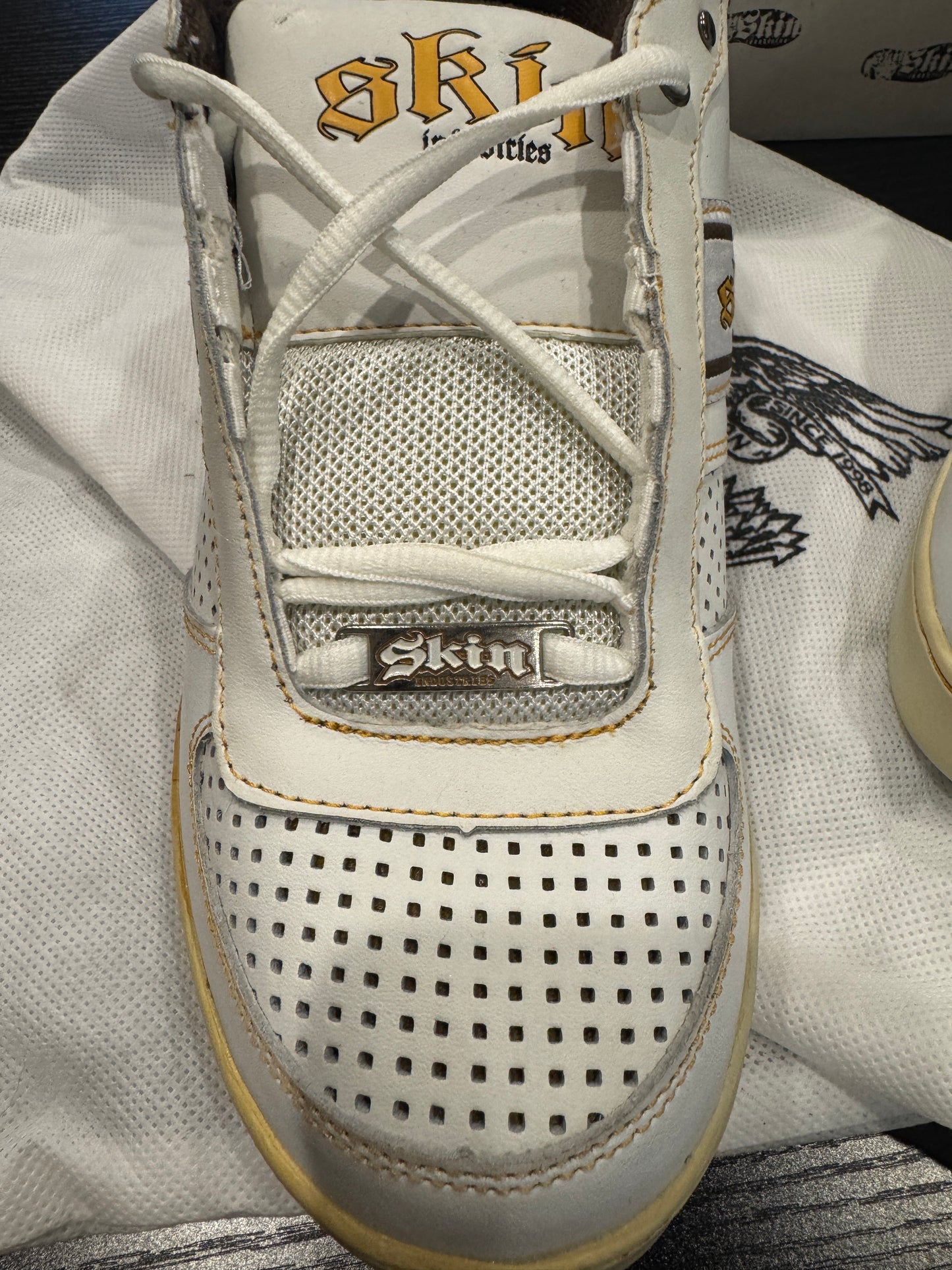 Shoes - KICKS (White)