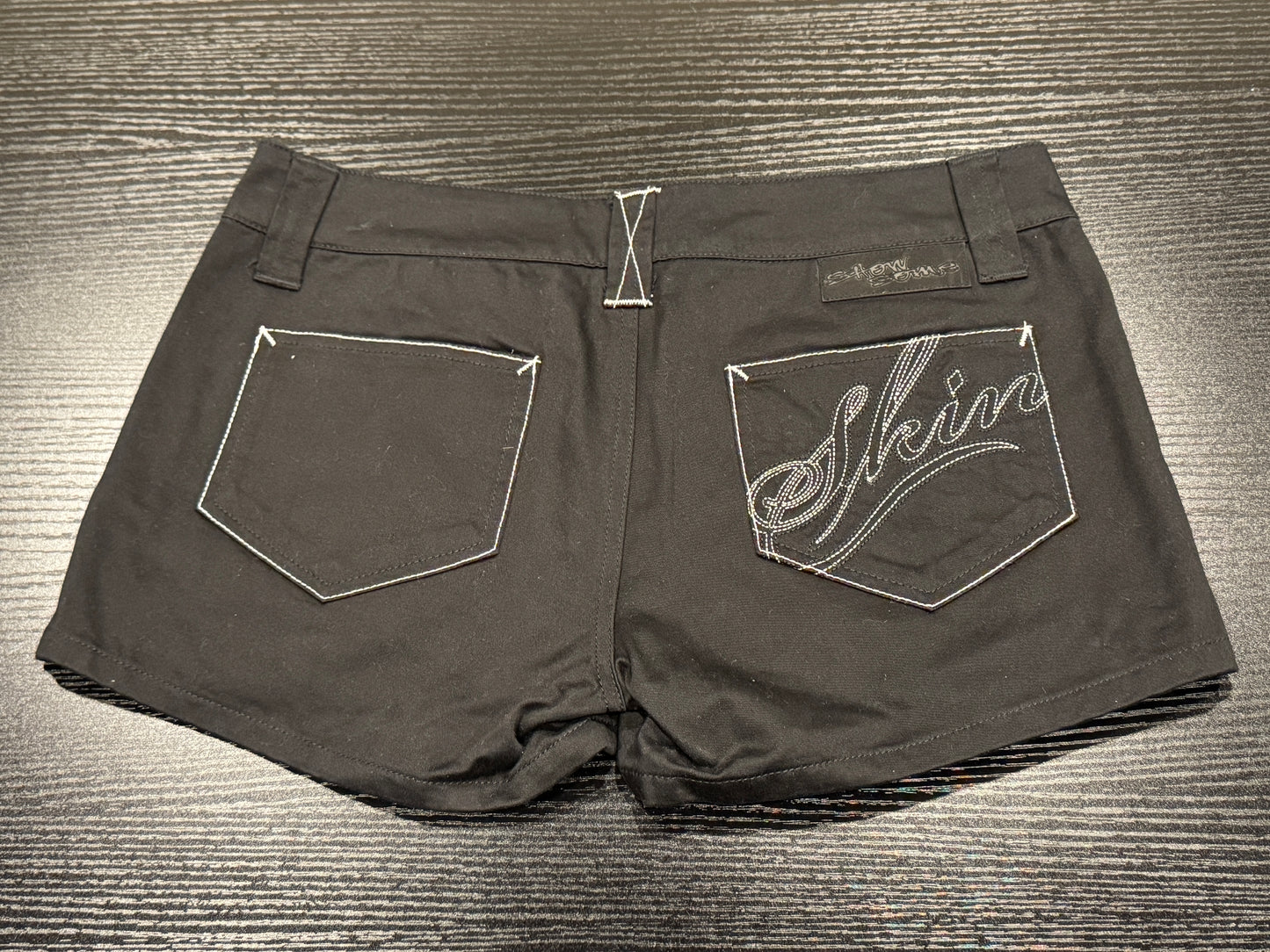Womens Shorts (Low Rise) - B & W (Size XS or 27)