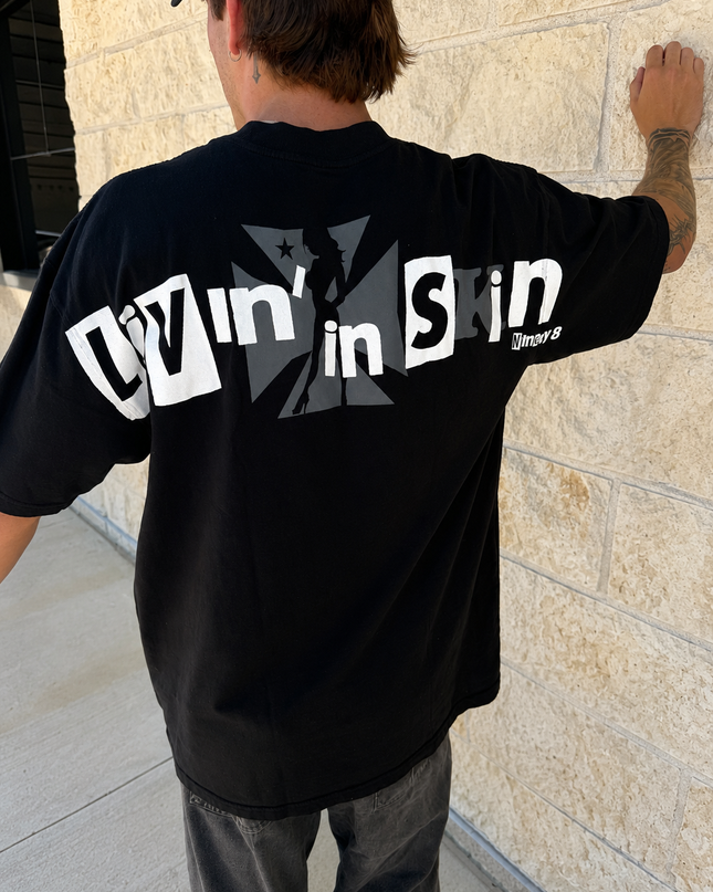 LIVIN' - Black | ELITE Tee