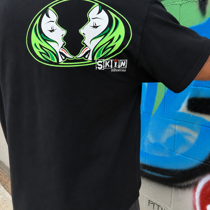 KISS IT - Black w/ Green | CORE Tee