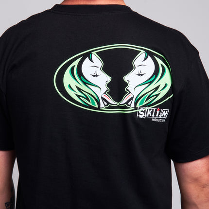 Men’s S/S Tee Standard |Kiss It - Black/Green