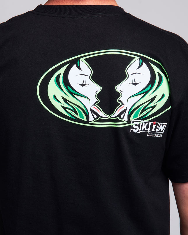 Men’s S/S Tee Standard |Kiss It - Black/Green