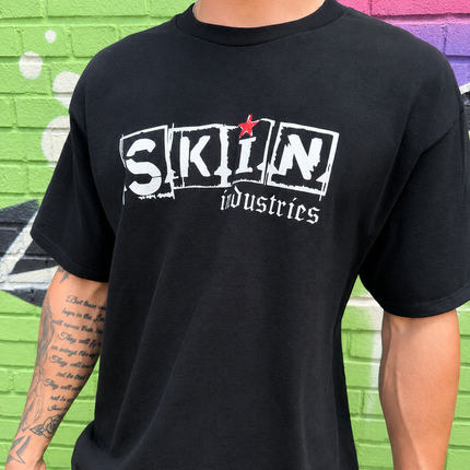 KISS IT - Black w/ Blue | CORE Tee