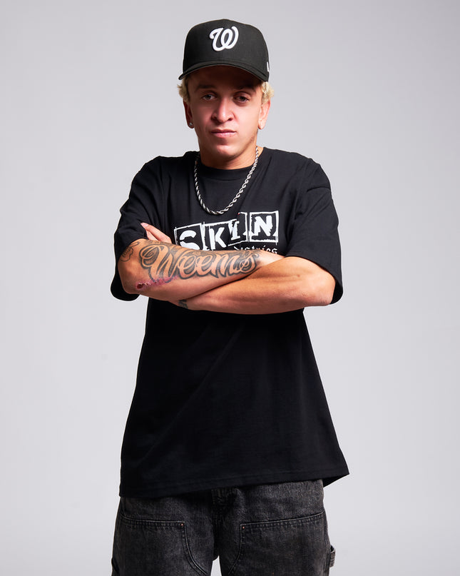 Men’s S/S Tee Standard |Kiss It - Black/Blue