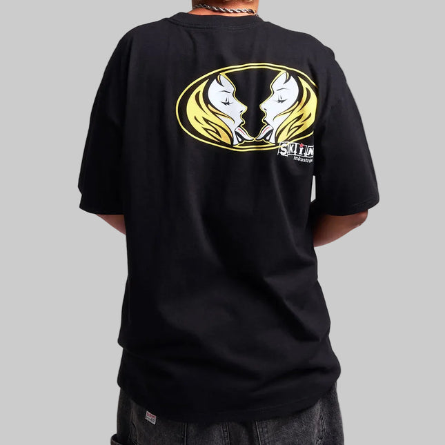Men’s S/S Tee Standard |Kiss It - Black/Yellow